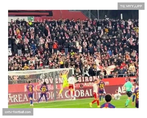 巴萨二月客场1-2遭赫罗纳逆转，防守注意力不集中成隐患