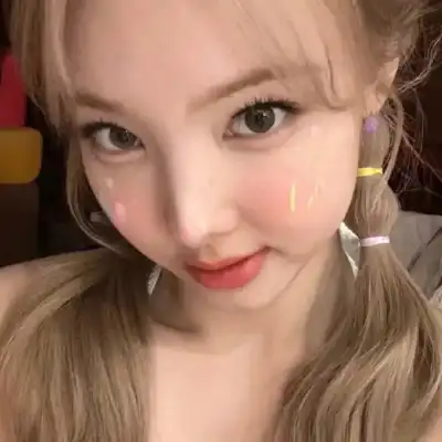 任洁